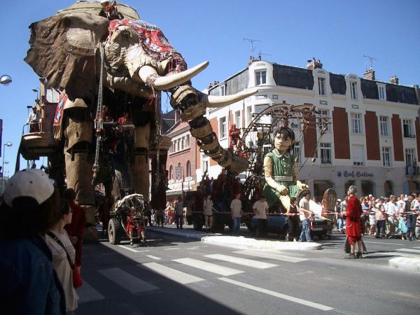 The Girl Giant and Visit Of The Sultan Of The Indies On His Time-Travelling Elephant 2005. (Image: Flickr / Olivier Duquesne)