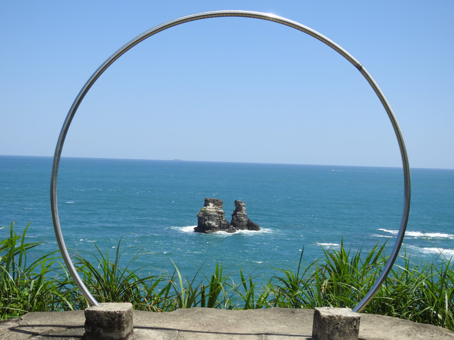 At a joint outing in 2017 Toastmasters and their family also visited the beautiful Shitoushan Park in New Taipei City. (Image: Billy Shyu/ Vision Times)