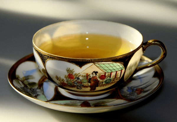 Green tea is a good source for anti-aging and good skin. (Image: via pixabay / CC0 1.0)