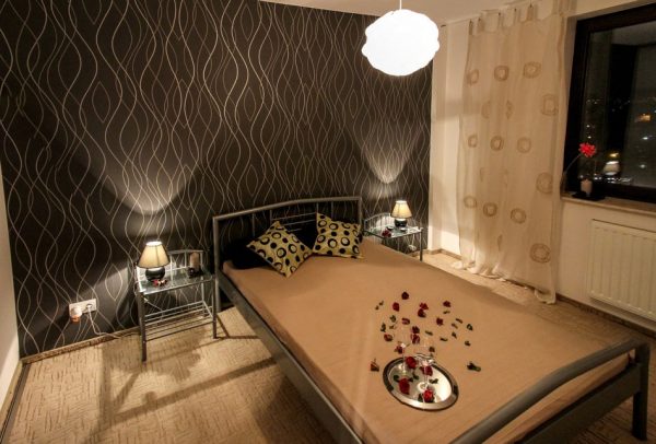 Many architects and designers often keep the feng shui of the place in mind.