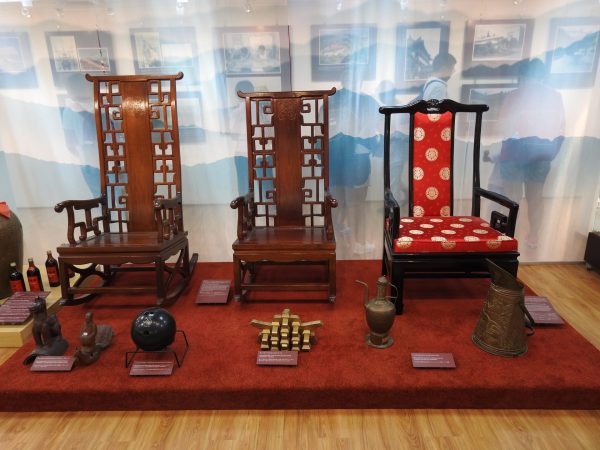 The “Important VIP Chairs" especially designed for visiting King Tupou IV of the Kingdom of Tonga are displayed at the Grand Hotel Museum. (Image: Billy Shyu/ Nspirement)