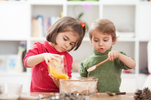 Foreign children establish their capabilities through happy playing while the Chinese education system does not allow for this. (Image: Adobe Stock)