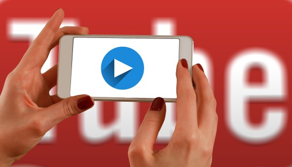 YouTube's stated goal goal is to 'equip users with additional information to help them better understand the sources of news content that they choose to watch on YouTube.' (Image: pixabay / CC0 1.0)