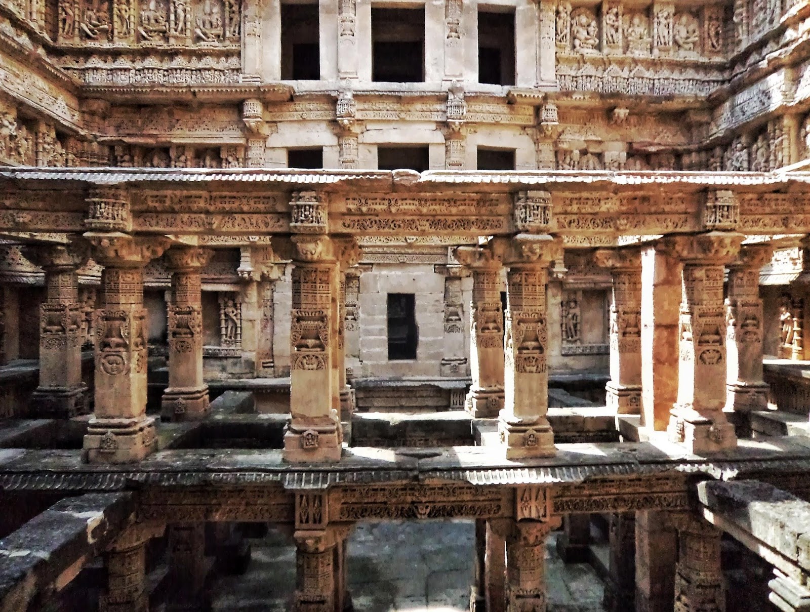 Rani Ki Vav (the Queen’s Stepwell), a 2-hour drive from Ahmedabad, is a gorgeous archaeological site that displays the great beauty of complex carvings and proportions. (Image: Rishit Vora via wikimediaCC BY-SA 4.0)