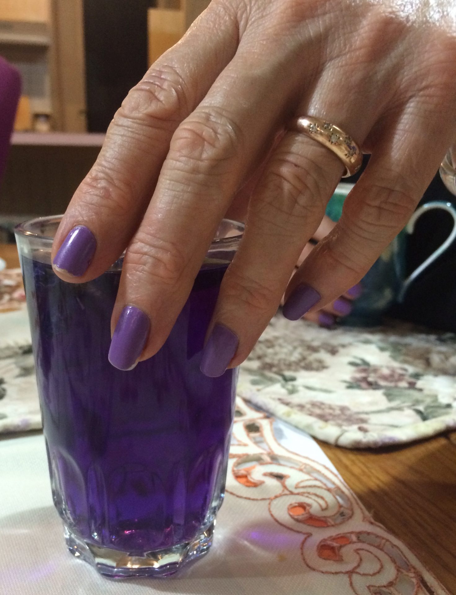 Photo by Trisha Haddock. Butterfly Blue Pea Tea turns purple after adding a squeeze of lemon juice.