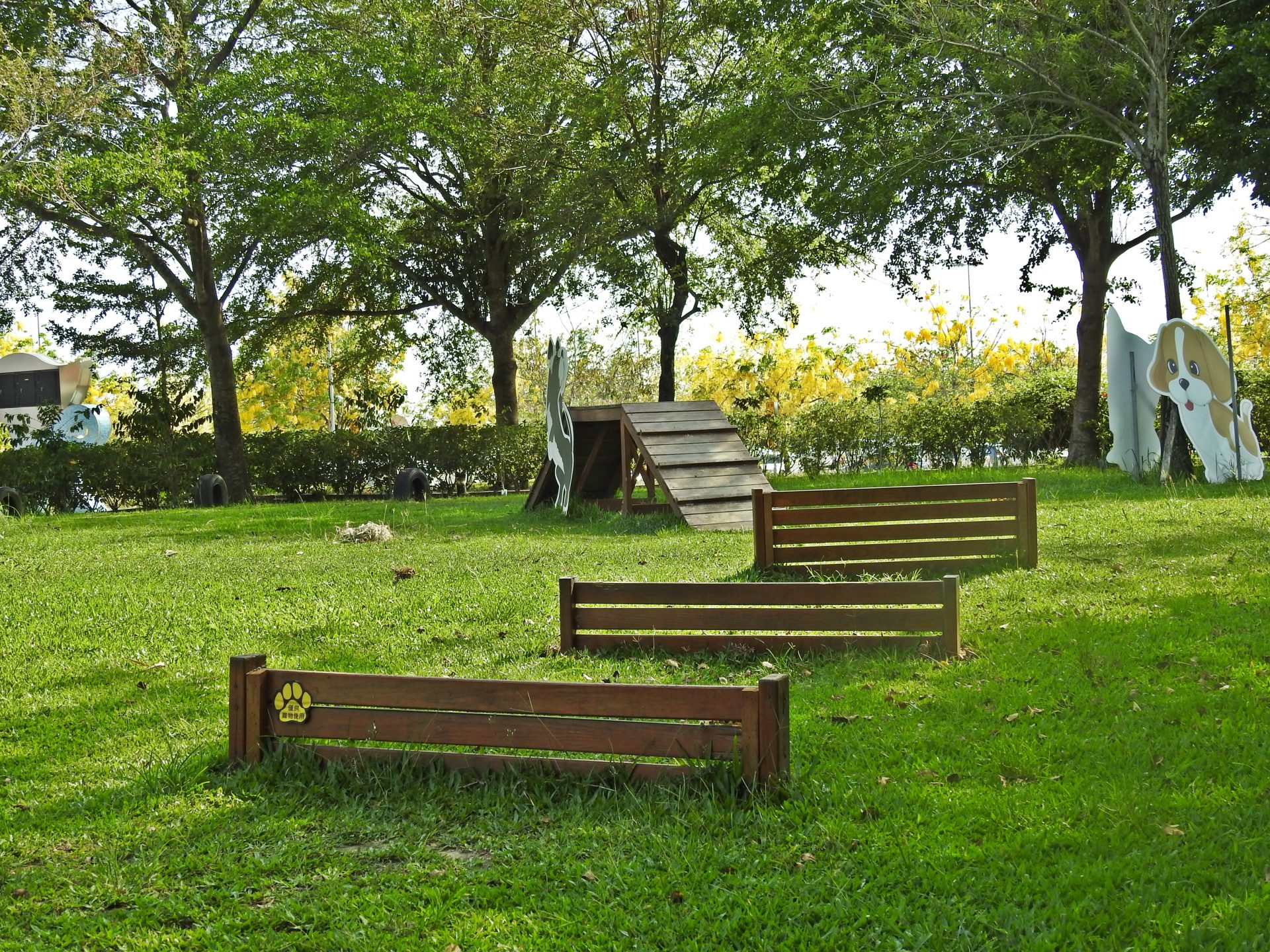 The pet park in Dongshan Service Area. (Image: Billy Shyu / Vision Times)