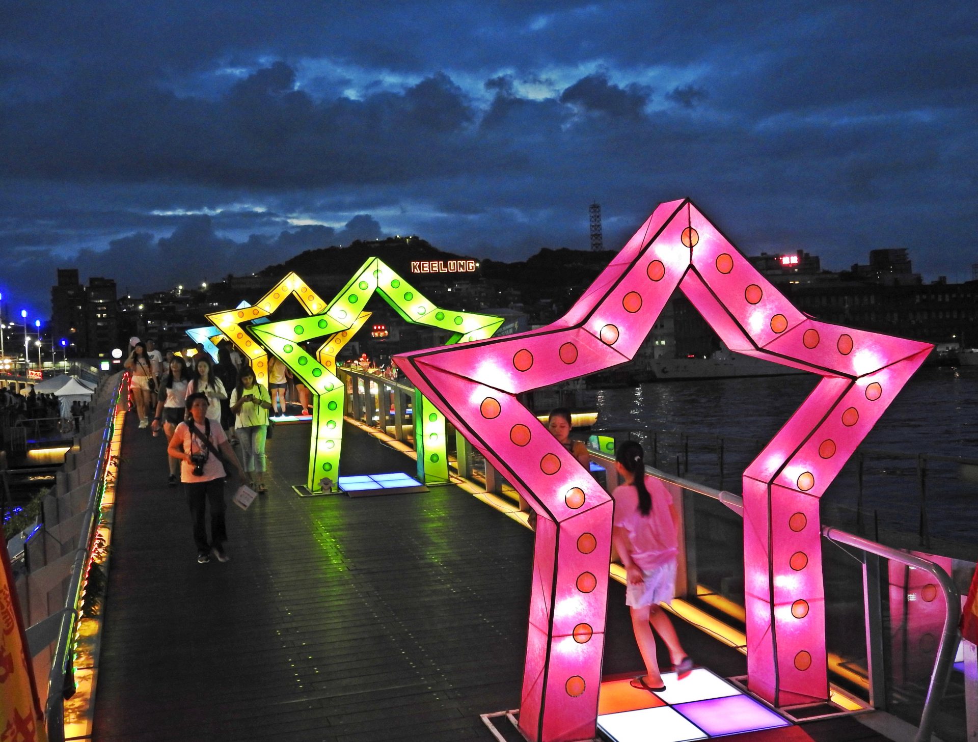 To celebrate the Keelung Ghost Festival, during the Ghost Month, the Keelung Maritime Plaza is colorfully decorated. (Image: Billy Shyu / Vision Times)
