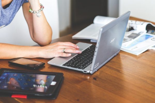 As per IDC, HP shipped around 14.9 million units in the second quarter of 2018, capturing 23.9 percent of the global PC sales for the period. (Image: pixabay / CC0 1.0)