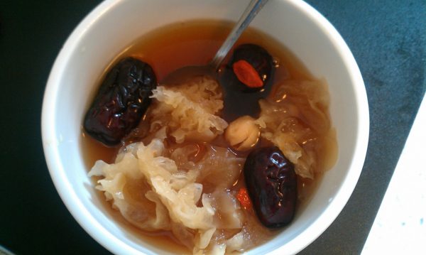 Tremella soup, one of the Chinese soups that can keep the doctor away.