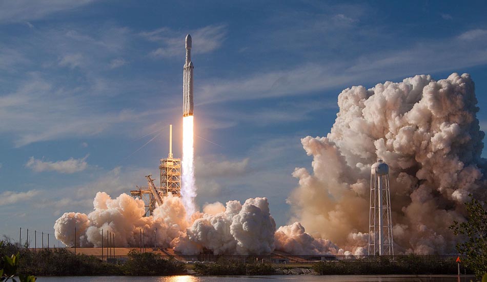 The company succeeded in creating a vehicle that could transport goods from Earth to the International Space Station (ISS) and back home. (Image: wikimedia / CC0 1.0)