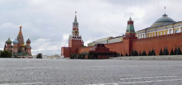 red-square-2974378_1920