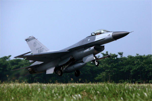 China has asked the U.S. not to go ahead with its plans for selling US$330 million worth of defense equipment to Taiwan. (Image: Al Jazeera English via flickr CC BY-SA 2.0)