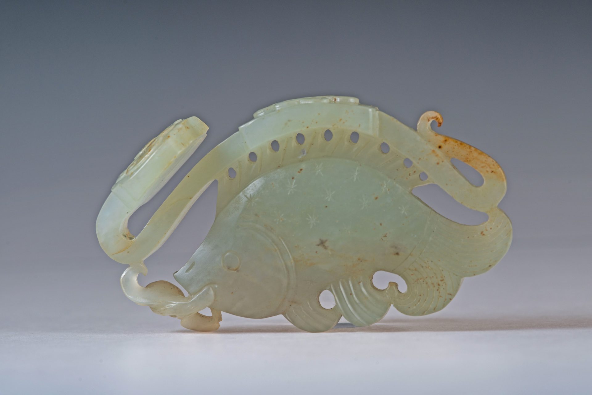 A a jade pendant with the carving of a mandarin fish from the Yuan Dynasty. (Image: Courtesy of Yens Charity Foundation)