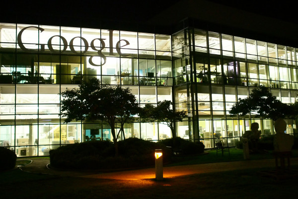 Google is being criticized by security experts due to their recent refusal to help the U.S. military in the field of artificial intelligence. (Image: othree via flickr CC BY 2.0 )