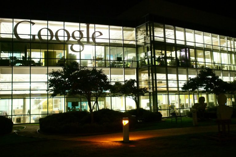 U.S. firms like Google are still offering support to blacklisted Chinese companies.