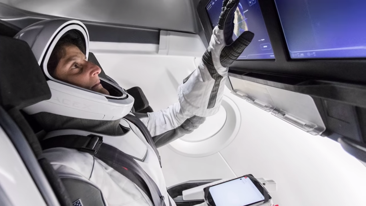 SpaceX Monthly Recap - November 2018 - Changes to Starship, DM-1 soon, and more! 1-25 screenshot