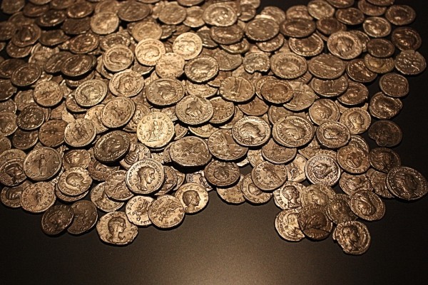 The officers are accused of stealing rare coins. (Image via pixabay / CC0 1.0)