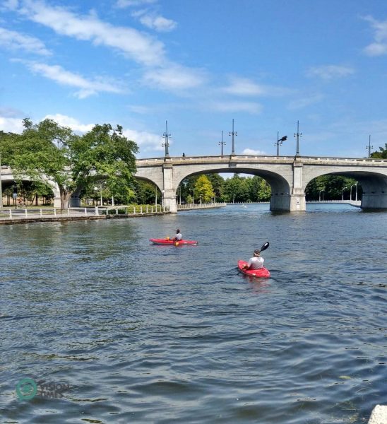 The Rideau Waterway is a great location for fishing, canoeing, motor boat and sailboat rides, and kayaks cruise. (Image: David Bohatyrez)