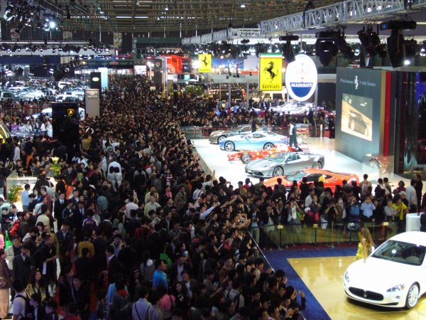 Automobile sales in China are on the decline. (Image: ridking via wikimedia CC BY-SA 3.0)