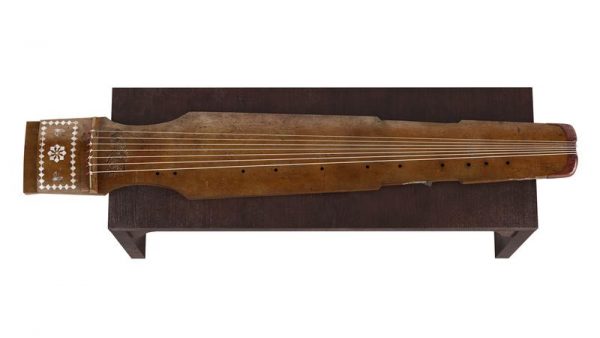 King Zhuan was an avid musician who enjoyed playing a musical instrument called the g (Image: Secret China)