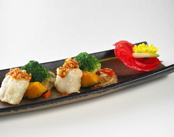 Rice ball with pumpkin, broccoli flower and other fresh ingredients. (Image: Courtesy of Shi Yang Shan fang)