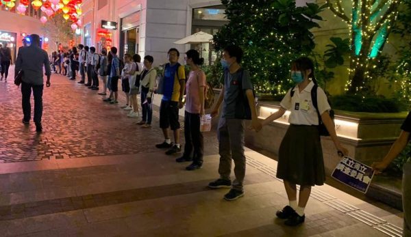 Social_Workers_Are_Giving_Their_Full_Support_To_The_Hong_Kong_Protestors3