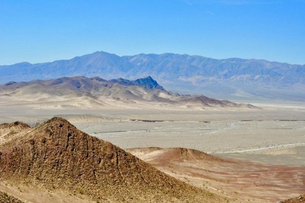 Layers of glacial deposits, Death Valley (California). (Image: Maxwell Lechte)