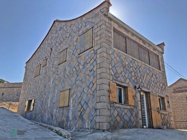 Many traditional stone houses in Matsu resemble a Chinese seal or chop. (Image: Billy Shyu / Vision Times)