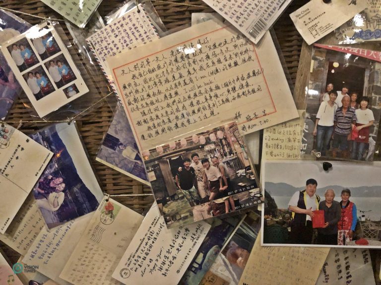 Furen Café has been patronized by many famous figures, including Taiwan's former First Lady Zhou Mei-qing (周美青).