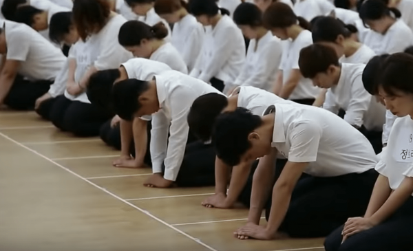 The secretive Shincheonji Church of Jesus, which claims a quarter million members and sees its leader, Lee Man-hee, as the second coming of Christ, is regarded as a cult by many South Koreans. (Image: YouTube/Screenshot)