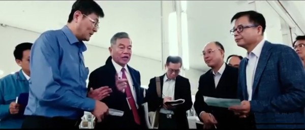 Taiwan's 34 face mask manufacturing companies and machine tool companies teamed up to from the “national face mask team.” (Image: YouTube film screenshot)