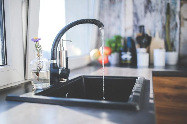 Most utility companies that provide water and such will not be affected by the coronavirus too much. (Image: Pixabay / CC0 1.0)