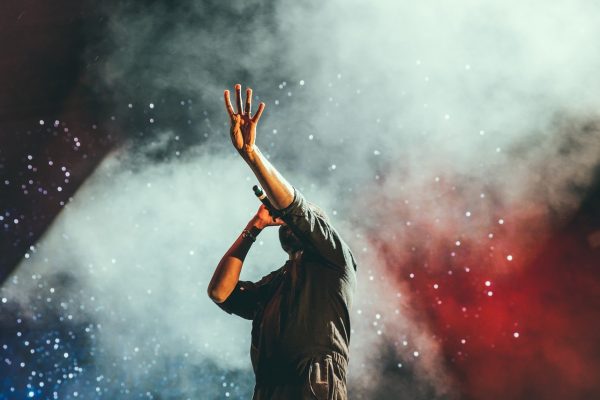 Singing can be made better through practice. (Image: Pixabay / CC0 1.0)