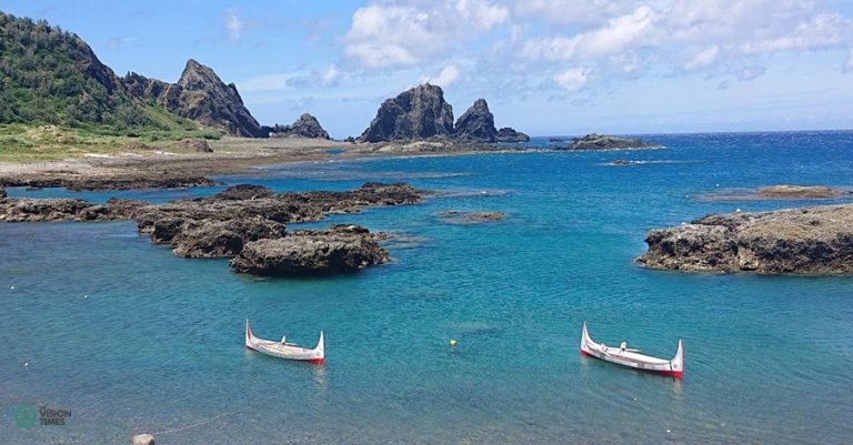 Traditional Tao Canoes (達悟族拼板舟) in Orchid Island.