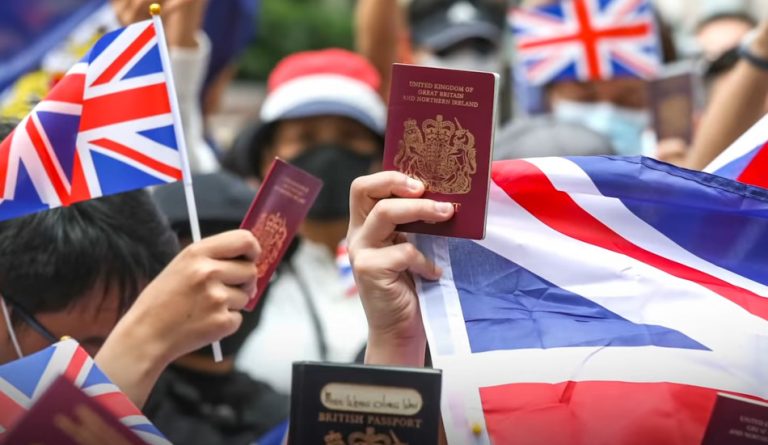 A large number of immigrants from Hong Kong could boost the UK’s economy.