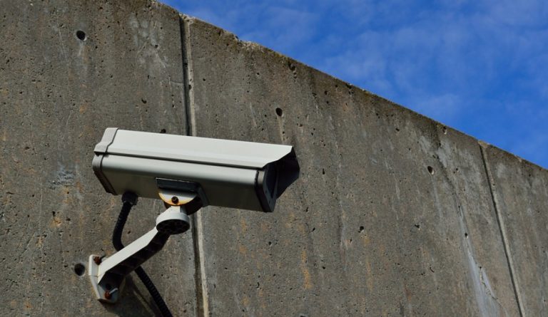 Canada has not banned Chinese surveillance cameras.
