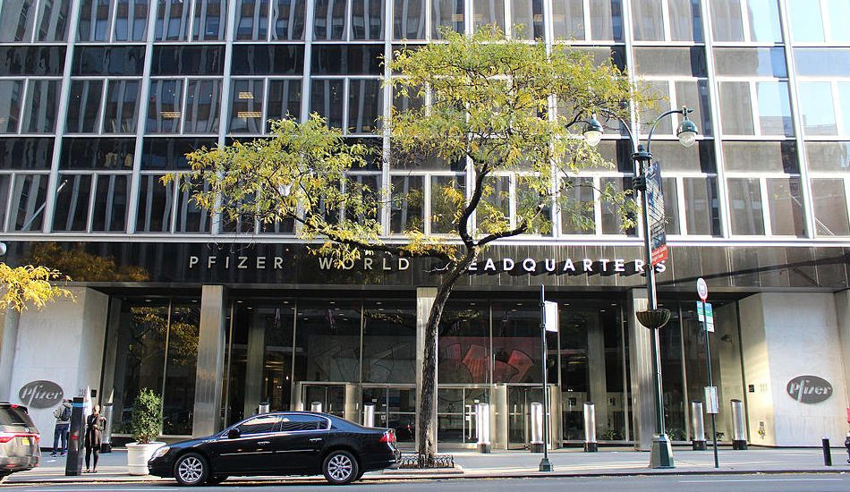 The entrance to Pfizer's world headquarters in Manhattan.