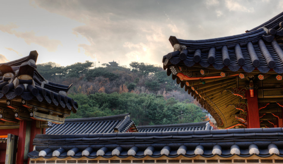 A palace in Korea dating back to the Joseon Dynasty.