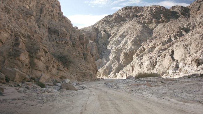 dirt road entrance to fish creek wash