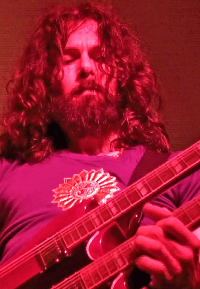 Matthew_Cairns_Led_Zeppelin_tribute_band