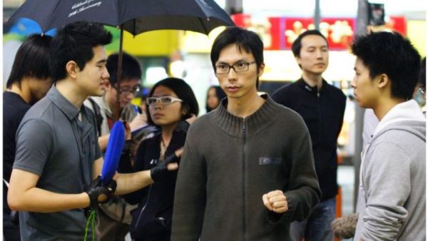 Revolution of Out Times. Zhou's son: "It's better to stay in Hong Kong together and turn Hong Kong back into a beautiful Hong Kong."