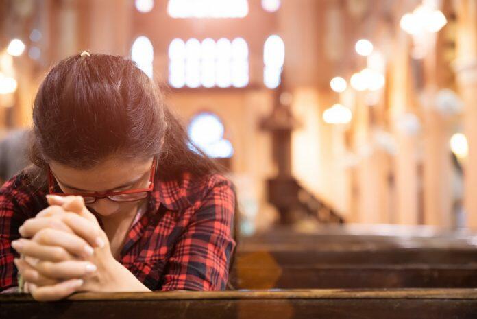 woman_praying