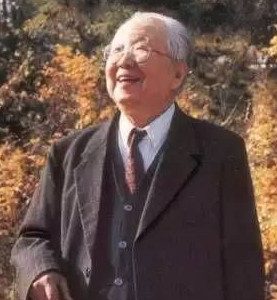Chinese artist and caligrapher Qi Gong.