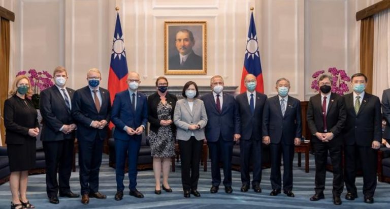 German lawmaker's delegation with Tsai Ing-wen.