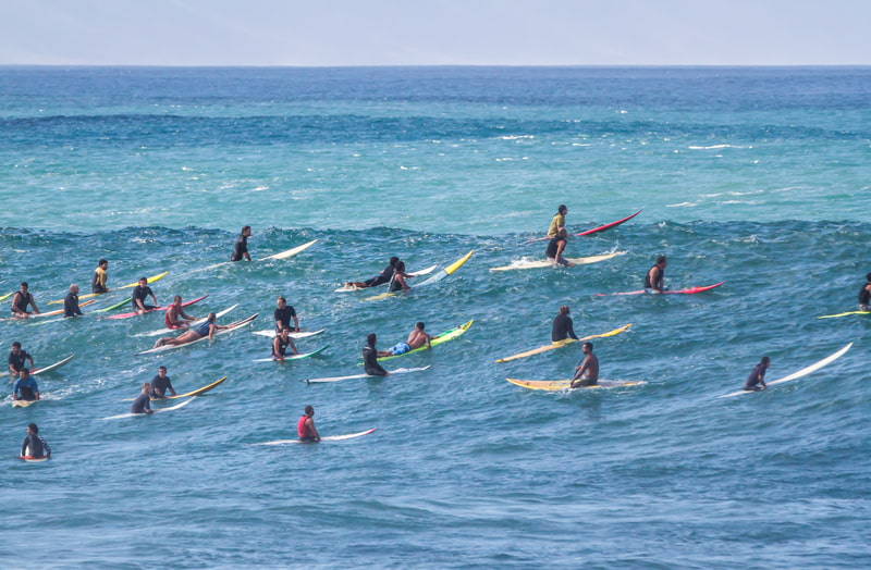 8 Outstanding Surfing Spots Around the World