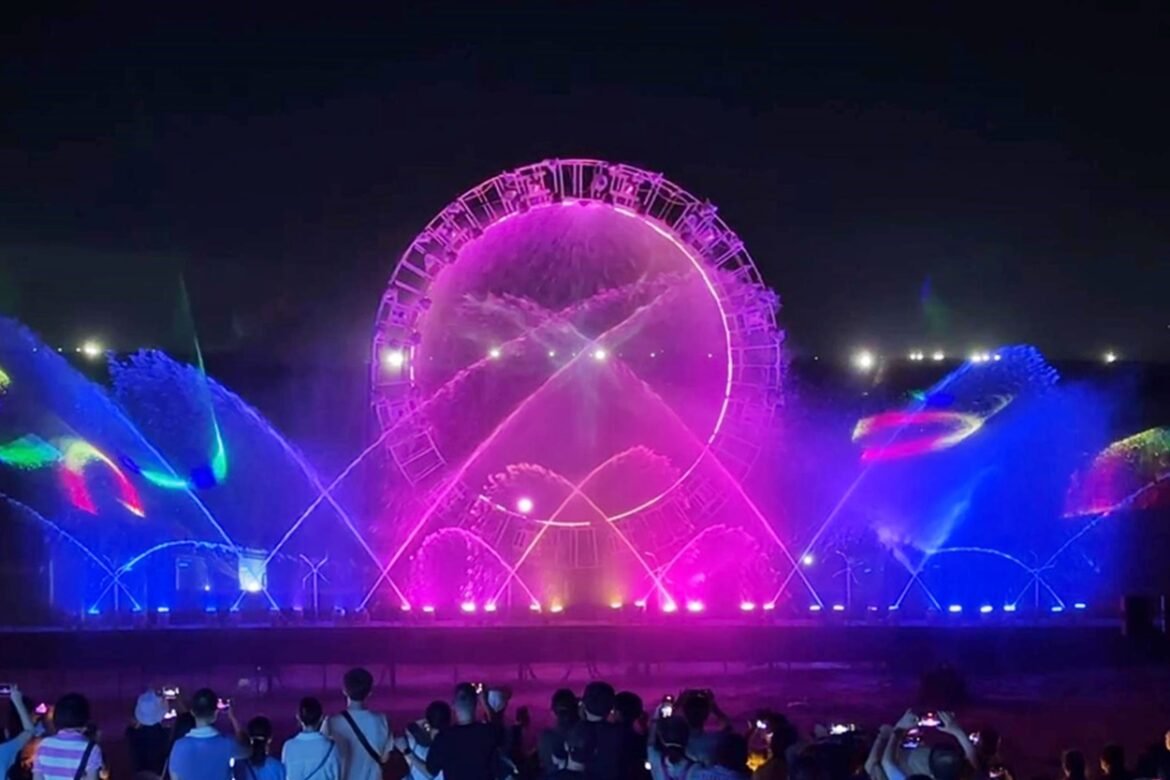 The 2024 Yehliu Night Tours.