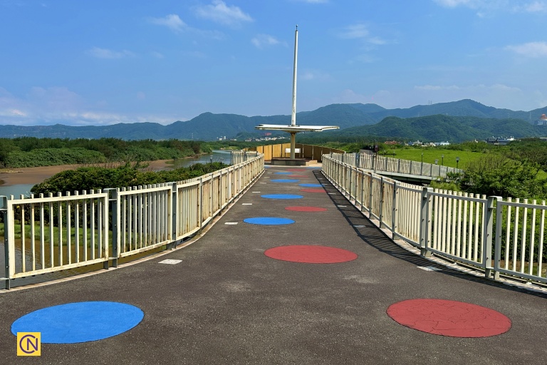 The Shuiwei Fishing Harbor Scenic Bridge.