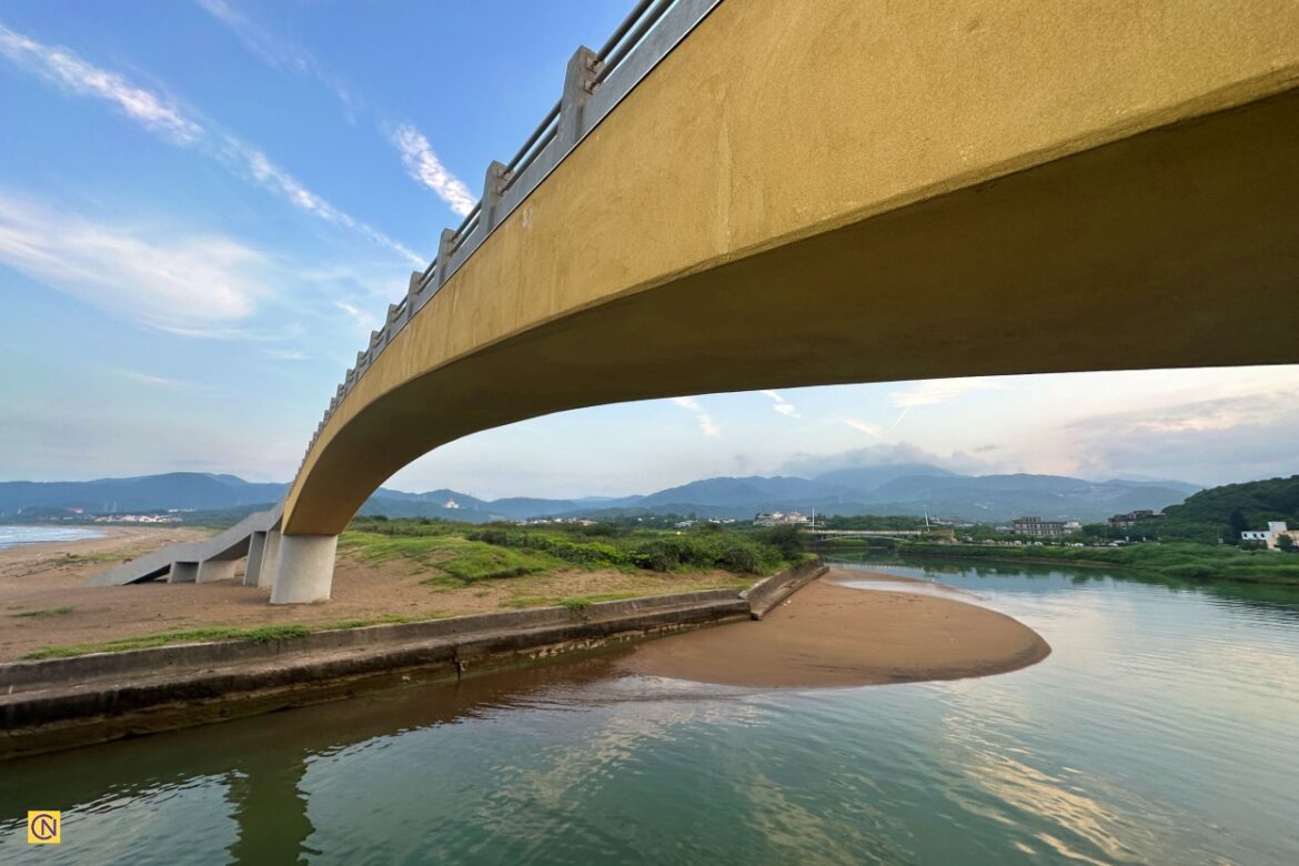 The Yuantan Creek Scenic Bridge (員潭溪景觀橋) in Jinshan, New Taipei City, Taiwan.