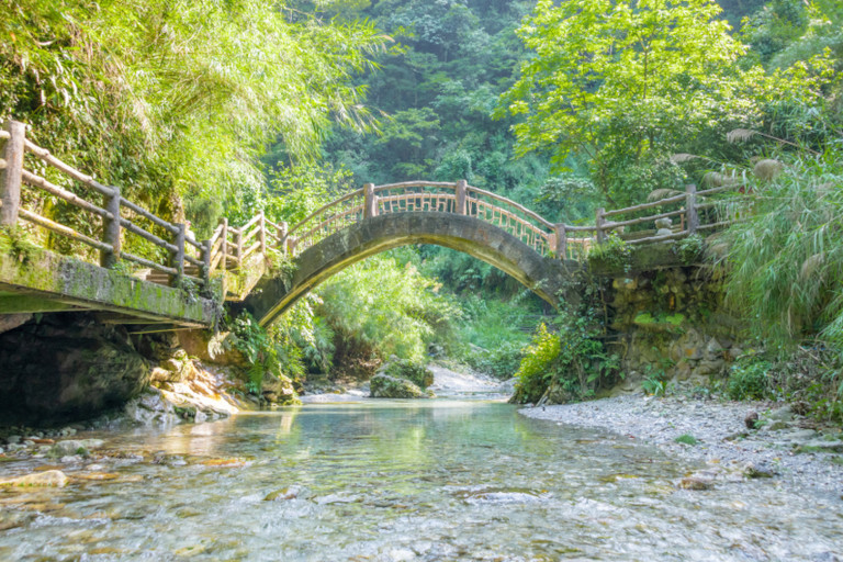 Mountain ranges and flowing rivers served as natural guides for ancient Chinese travelers.
