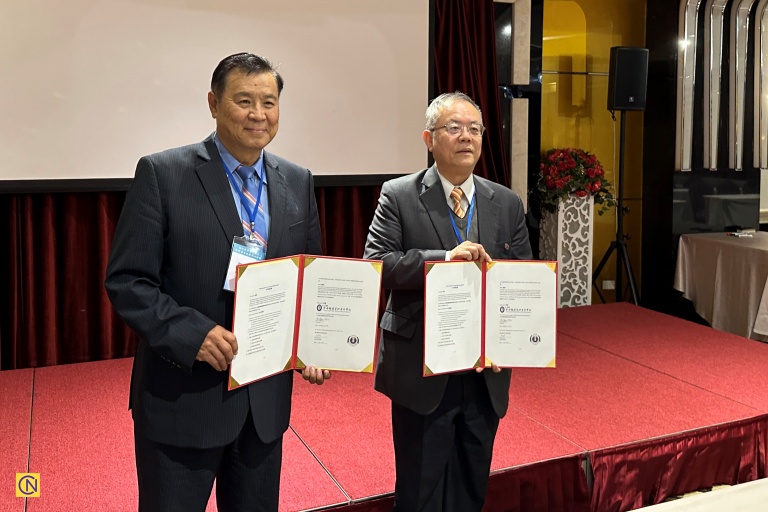 Dr. Sen Nieh of Fei Tian College (Northern Campus) and Dr. Li-Yen Chen, President of Saint Mary’s Junior College of Medicine, Nursing, and Management, presented a cooperation memorandum at the meeting.